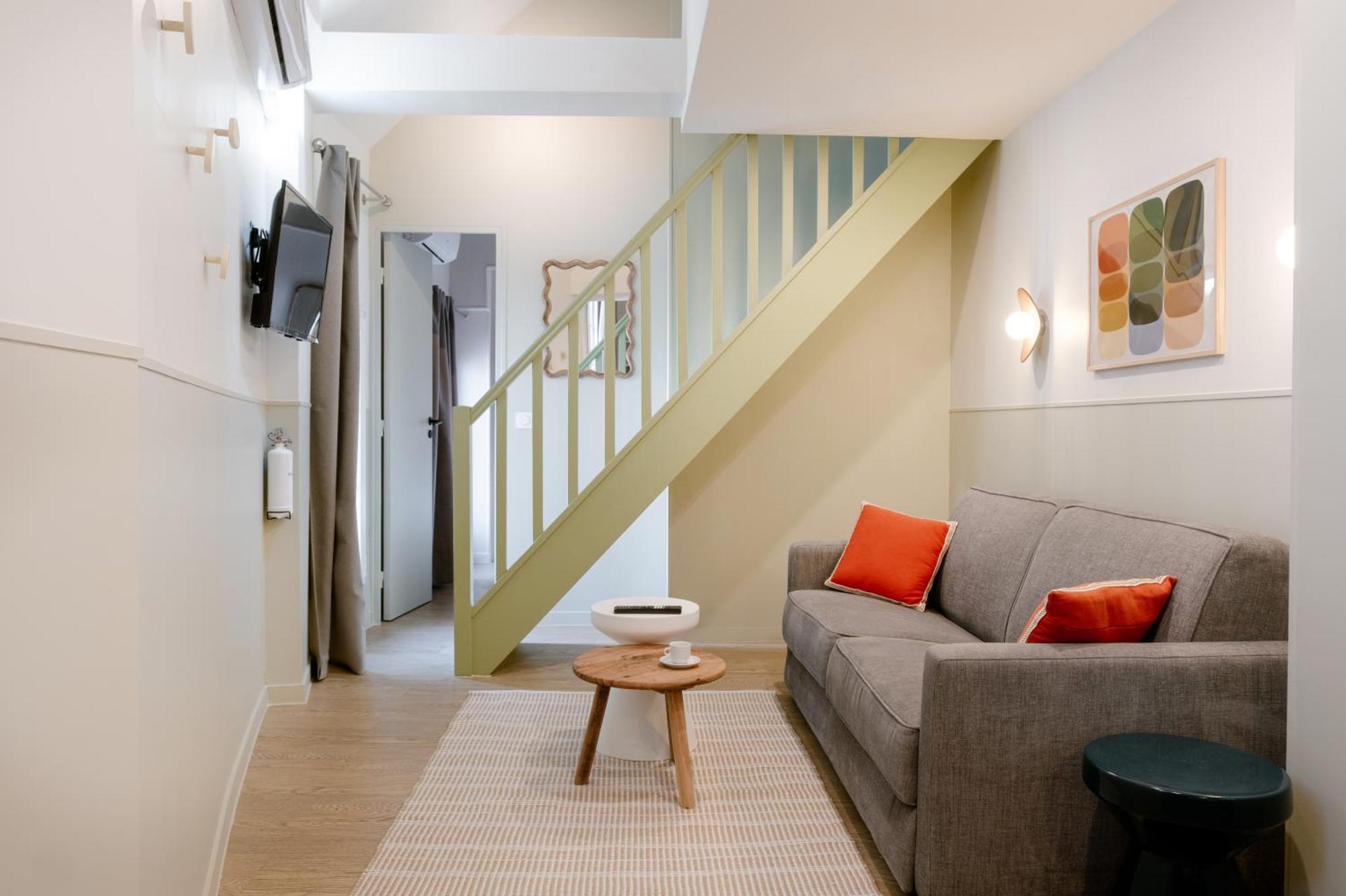 Babylon Popincourt Apartment *